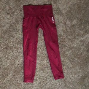 Beet red Gymshark leggings
